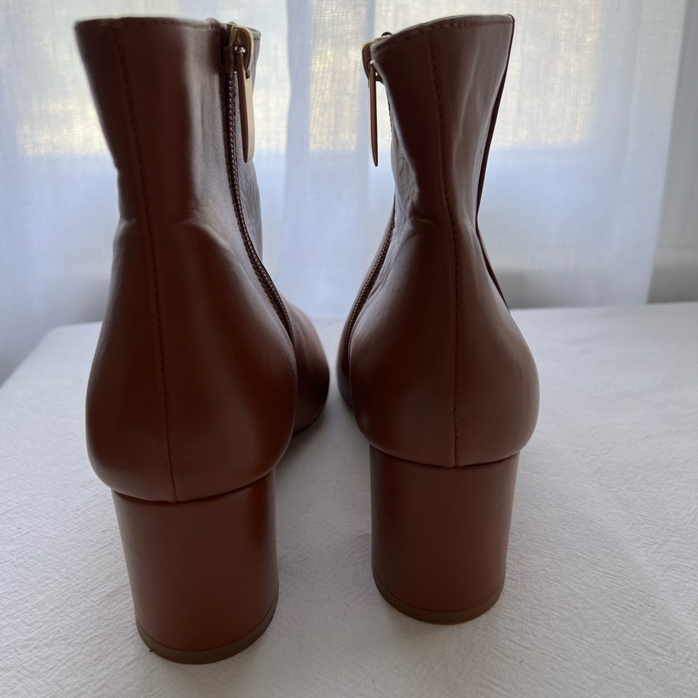L'agence Jeanne I| Pointed Toe Bootie in Luggage Brown Size 39 New - Picture 4 of 11